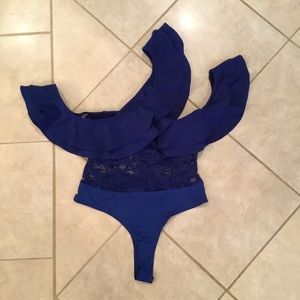 Valentine body suit SZ m off the shoulder NWT